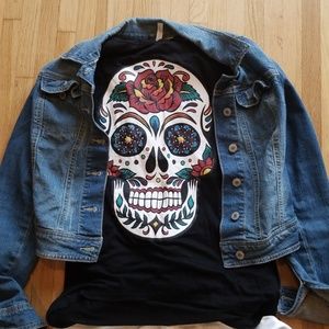 Long sleeve skull shirt